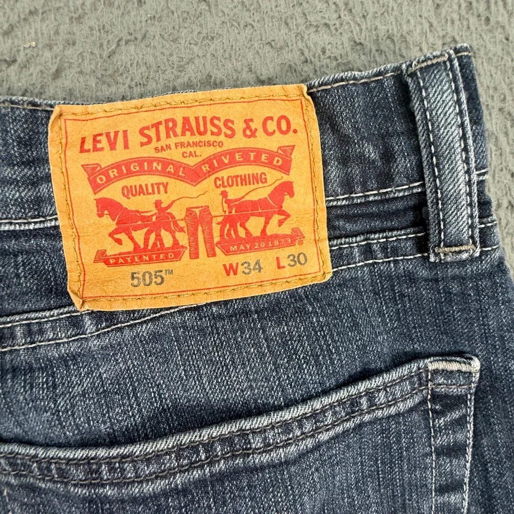 Levi's 505 Jeans Mens 34x30 Blue Regular Fit Straight Leg Stretch Denim